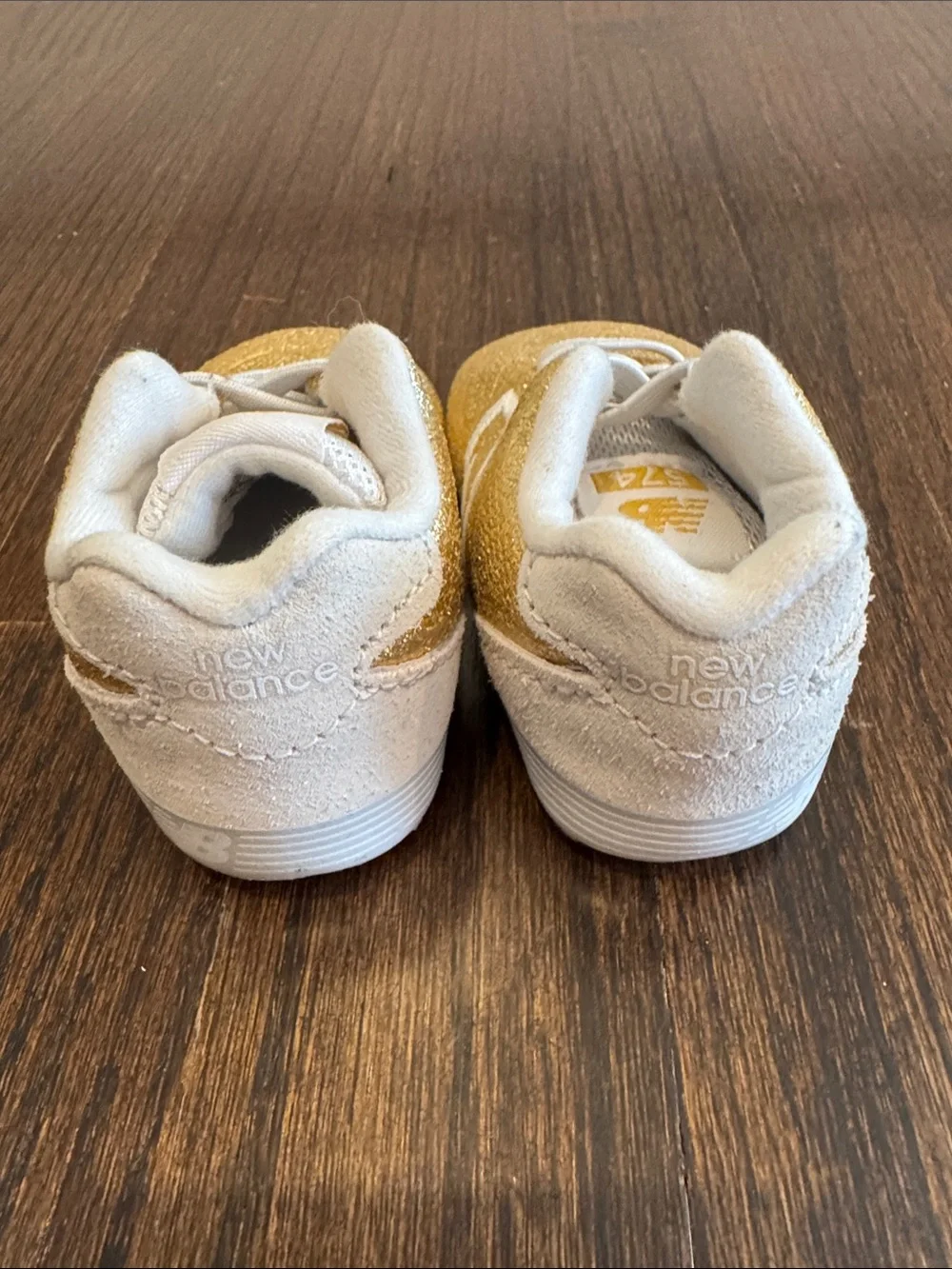 New Balance 574 V1 Crib Sneakers Gold Metallic Baby Size 2 Soft Sole